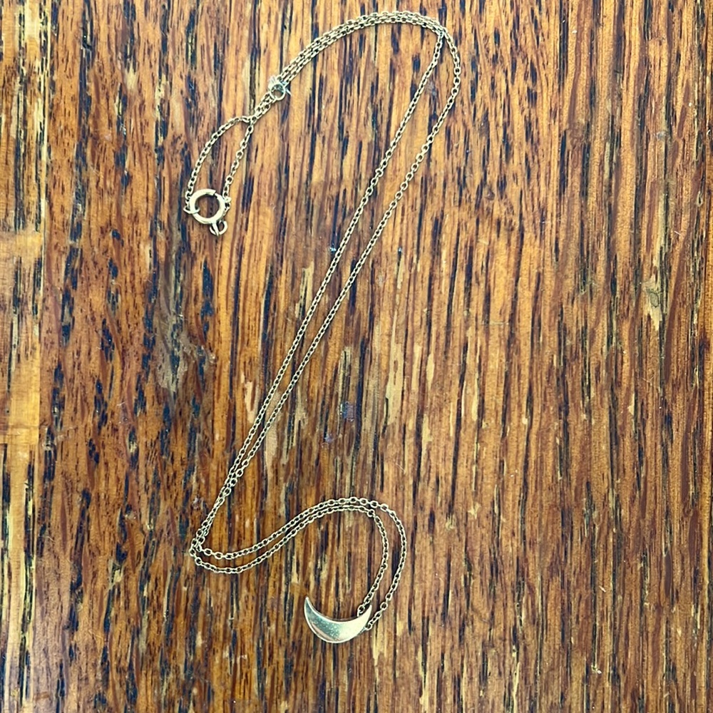 18K Gold Crescent Moon Necklace 16”-18”